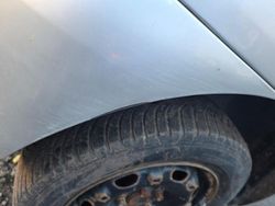 Grau Gebraucht 2007 VW Fox Kleinwagen | 1.600 € (Fairer Preis)