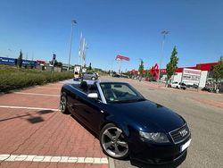 Blau Gebraucht 2003 Audi A4 Cabriolet Ambiente Cabrio | 6.700 € (Etwas zu teuer)