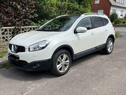 Weiß Gebraucht 2013 Nissan Qashqai +2 Acenta SUV | 9.900 € (Etwas zu teuer)