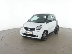 Weiß Gebraucht 2019 Smart ForTwo Coupé Basis Kleinwagen | 15.340 € (Etwas zu teuer)