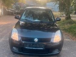 Schwarz Gebraucht 2005 Suzuki Swift Kleinwagen | 1.250 €