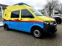 Candyweiss Gebraucht 2015 VW T5 Van | 9.990 €