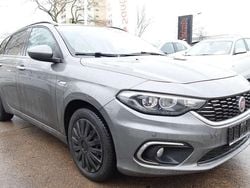 Grau Gebraucht 2017 Fiat Tipo Lounge Kombi | 3.990 €