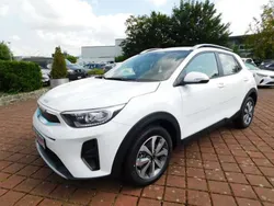 Schneeweiss Neu 2024 Kia Stonic Vision SUV | 20.790 € (Etwas zu teuer)