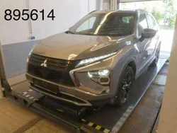 Grau Gebraucht 2022 Mitsubishi Eclipse Cross Plus SUV | 18.950 € (Guter Preis)