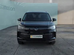 Schwarz Neu 2024 VW Tiguan SUV | 41.450 € (Superpreis)