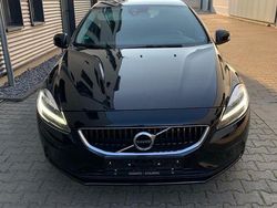 Schwarz Gebraucht 2018 Volvo V40 Kombi | 10.450 € (Fairer Preis)