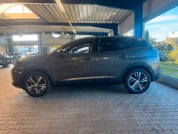 Grau Gebraucht 2024 Peugeot 3008 Allure SUV | 25.490 € (Guter Preis)