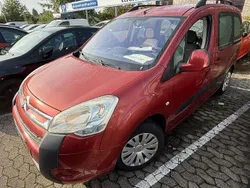 Rot Gebraucht 2009 Citroën Berlingo Van / Kleinbus | 5.890 € (Fairer Preis)