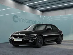 Schwarz Gebraucht 2022 BMW 330e M Sport Limousine | 35.649 € (Teuer)