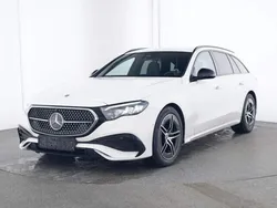 Weiß Gebraucht 2023 Mercedes E220 Kombi | 49.490 € (Etwas zu teuer)