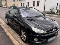 Schwarz Gebraucht 2003 Peugeot 206 CC Cabrio | 1.850 € (Fairer Preis)
