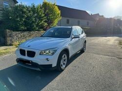 Weiß Gebraucht 2013 BMW X1 Sport Line SUV | 7.900 € (Guter Preis)