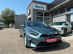 Grau Neu 2025 Kia Ceed 4 Limousine | 27.790 € (Fairer Preis)