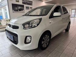 Schneeweiß Gebraucht 2016 Kia Picanto Kleinwagen | 8.399 € (Fairer Preis)