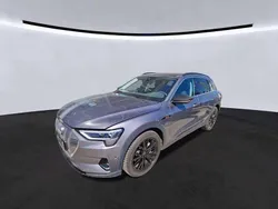 Taifungrau metallic Gebraucht 2022 Audi e-tron Comfort SUV | 28.330 € (Guter Preis)