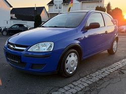 Blau Gebraucht 2006 Opel Corsa Limousine | 1.390 € (Etwas zu teuer)