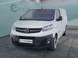 Weiß Gebraucht 2024 Opel Vivaro Van | 30.449 € (Etwas zu teuer)