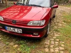 Rot Gebraucht 1995 Peugeot 306 Cabriolet Cabrio | 1.400 €