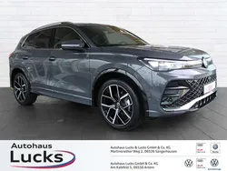 Delfingrau metallic Gebraucht 2024 VW Tiguan Sound SUV | 49.849 €