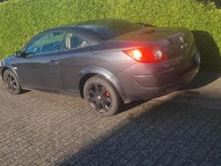Grau Gebraucht 2007 Renault Mégane Cabriolet Cabrio | 2.999 € (Teuer)