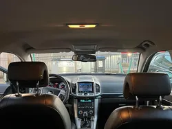Schwarz Gebraucht 2013 Chevrolet Captiva SUV | 8.500 € (Etwas zu teuer)