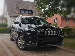 Schwarz Gebraucht 2015 Jeep Cherokee Limited SUV | 12.500 € (Guter Preis)