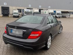 Schwarz Gebraucht 2013 Mercedes C250 Limousine | 16.000 € (Etwas zu teuer)