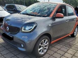 Grau Gebraucht 2017 Smart ForFour Passion Kleinwagen | 10.990 € (Fairer Preis)