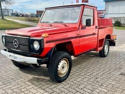 Rot Gebraucht 1987 Mercedes G230 SUV | 23.900 €