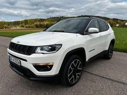 Weiß Gebraucht 2018 Jeep Compass Limited SUV | 20.900 € (Fairer Preis)