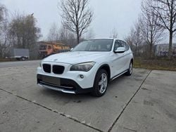 Weiß Gebraucht 2010 BMW X1 xLine SUV | 6.250 € (Guter Preis)