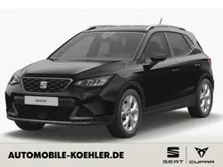 Midnight schwarz metallic Gebraucht 2024 Seat Arona FR SUV | 26.800 €