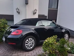 Schwarz Gebraucht 2015 VW Beetle CLUB Cabrio | 17.700 € (Etwas zu teuer)