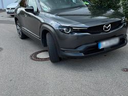 Grau Gebraucht 2021 Mazda MX30 Prime-Line SUV | 13.850 € (Guter Preis)