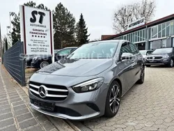 Grau Gebraucht 2019 Mercedes B180 Edition 1 Van / Kleinbus | 21.200 € (Guter Preis)