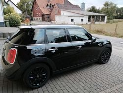 Schwarz Gebraucht 2015 Mini Cooper Kleinwagen | 8.700 € (Fairer Preis)