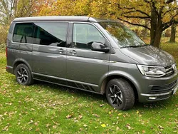Grau Gebraucht 2018 VW T6 Beach Van | 35.200 € (Etwas zu teuer)
