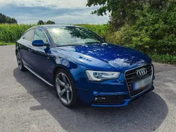 Blau Gebraucht 2015 Audi A5 Design Coupé | 20.890 € (Fairer Preis)