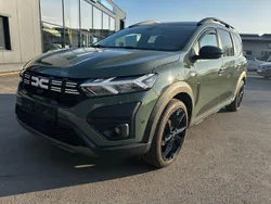 Grün Gebraucht 2023 Dacia Jogger Extreme Kombi | 18.990 € (Etwas zu teuer)