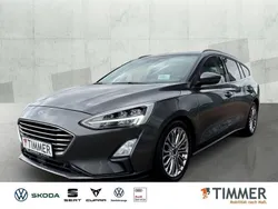 Grau Gebraucht 2018 Ford Focus Titanium Kombi | 12.870 € (Fairer Preis)