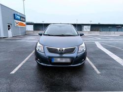 Grau Gebraucht 2009 Toyota Avensis Kombi | 1.800 € (Guter Preis)