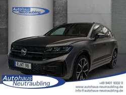 Siliziumgrau matt Gebraucht 2025 VW Touareg R-line SUV | 95.890 €