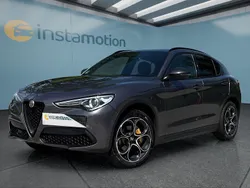 Grau Gebraucht 2019 Alfa Romeo Stelvio SUV | 27.599 € (Etwas zu teuer)