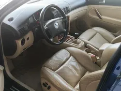 Blau Gebraucht 2002 VW Passat Kombi | 2.500 € (Fairer Preis)
