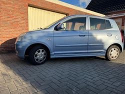 Blau Gebraucht 2007 Kia Picanto Kleinwagen | 900 € (Guter Preis)