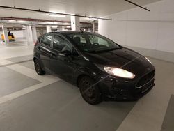Schwarz Gebraucht 2016 Ford Fiesta Trend Kleinwagen | 4.000 € (Fairer Preis)