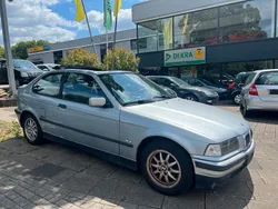 Silber Gebraucht 1997 BMW 318 Compact Kleinwagen | 2.490 € (Superpreis)