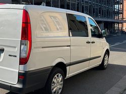 Weiß Gebraucht 2008 Mercedes R500 Van / Kleinbus | 6.500 €