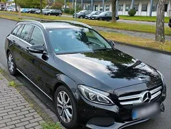 Schwarz Gebraucht 2016 Mercedes C200 Kombi | 13.999 €